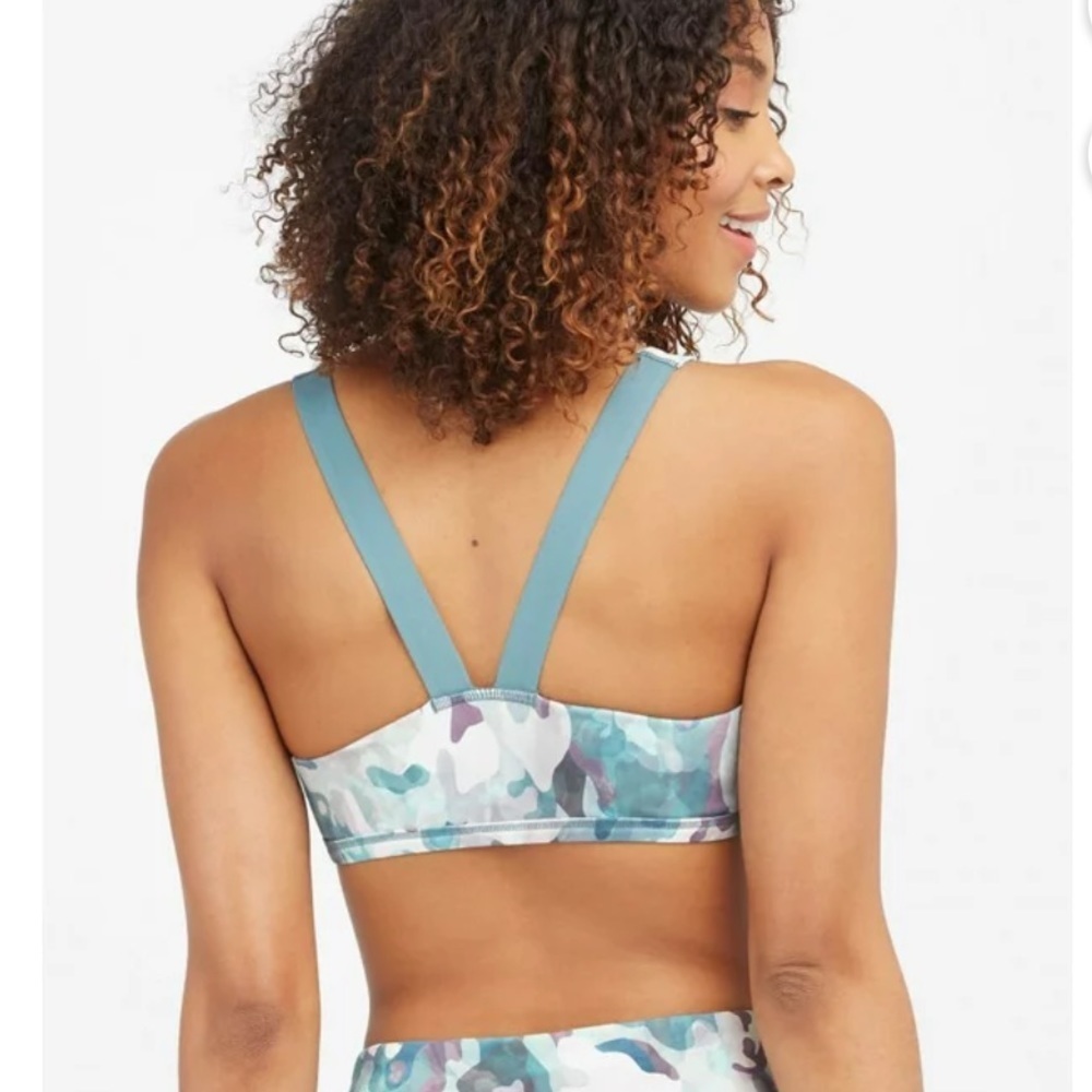 Spanx Printed Low Impact Sports Bra in Blue Camo/Pink – Women’s Medium NWT - Picture 3 of 7